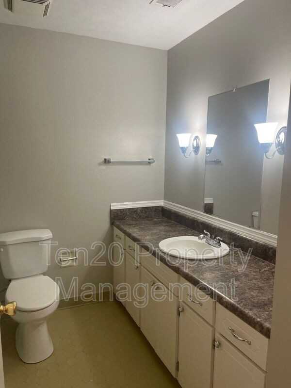 3249 Jottings Dr - Photo 7 of 22