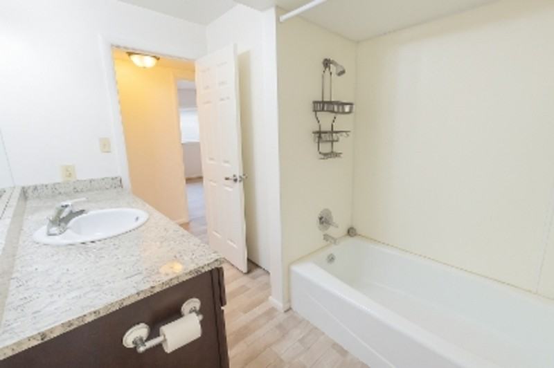 445 En - Photo 4 of 10