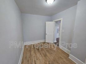 3111 W Walnut St - Photo 1 of 1