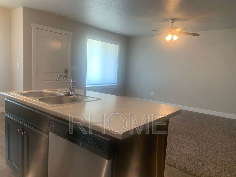 981 N Apple Seed Ln - Photo 6 of 14