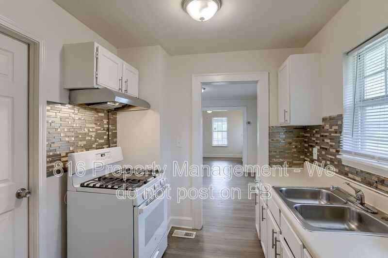 6215 S Benton Ave - Photo 6 of 24