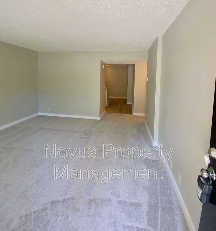 124 Bowen St #H - Photo 2 of 15