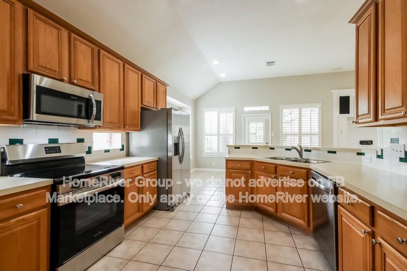 20618 Carmine Oak Ct - Photo 6 of 21