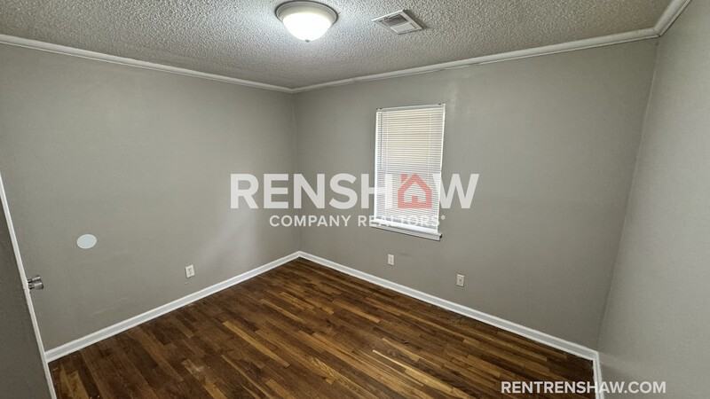 291 Navy Dr - Photo 7 of 13