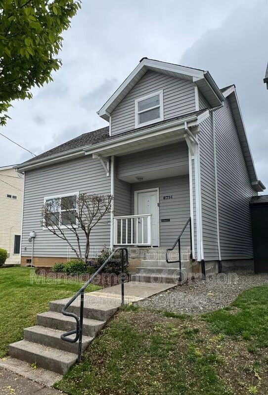 6714 N Monteith Ave - Photo 2 of 3