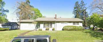 featured image of 6733 N Stanford Ave