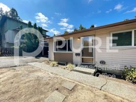 527 Ne 63rd Ave - Photo 1 of 1