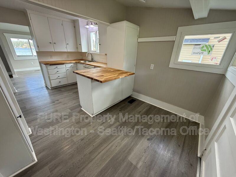 851 173rd St S - Photo 5 of 23