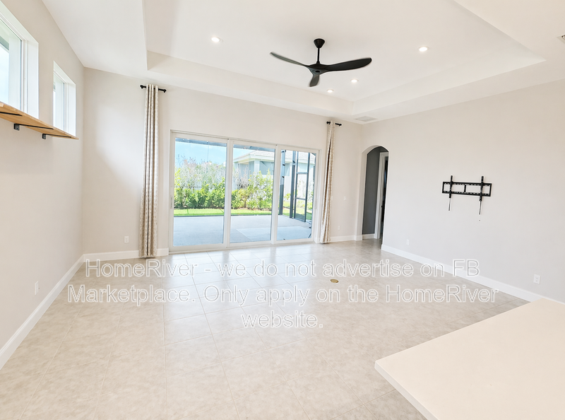 12482 Sw Sunrise Lake Ter - Photo 5 of 15