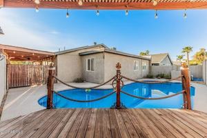 featured image of 2001 N 87th Way