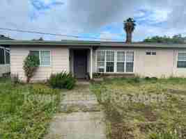 featured image of 2841 Taft St