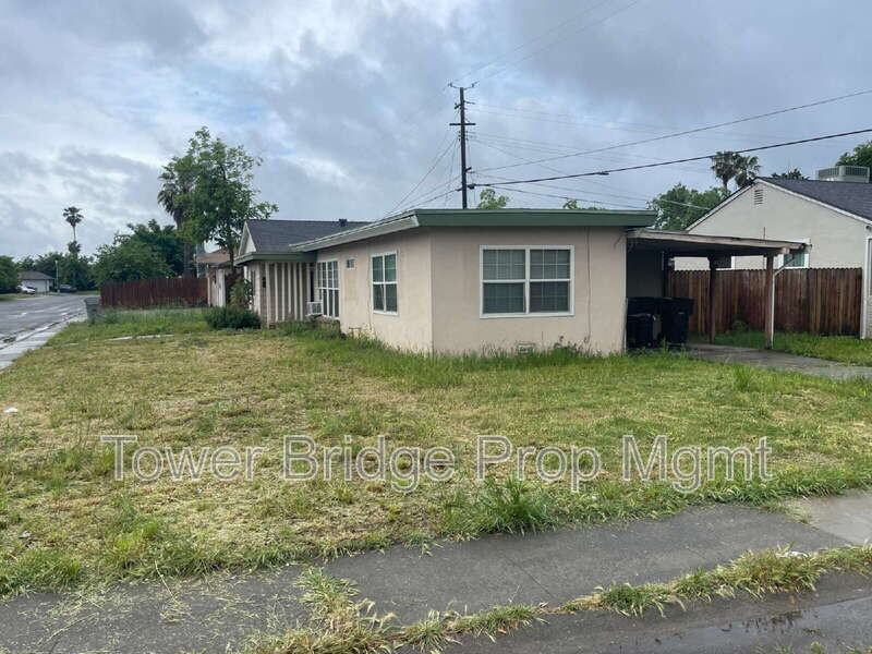 2841 Taft St - Photo 4 of 19