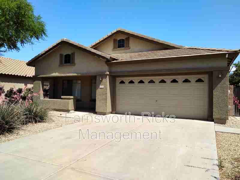 1154 E Locust Dr - Photo 2 of 17