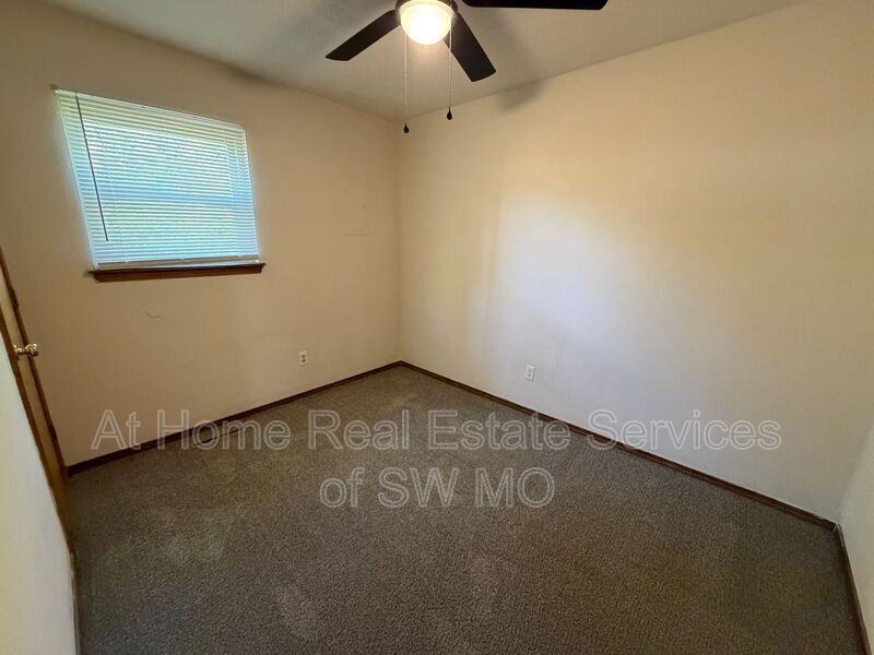 3309 E Portland St #A - Photo 6 of 9