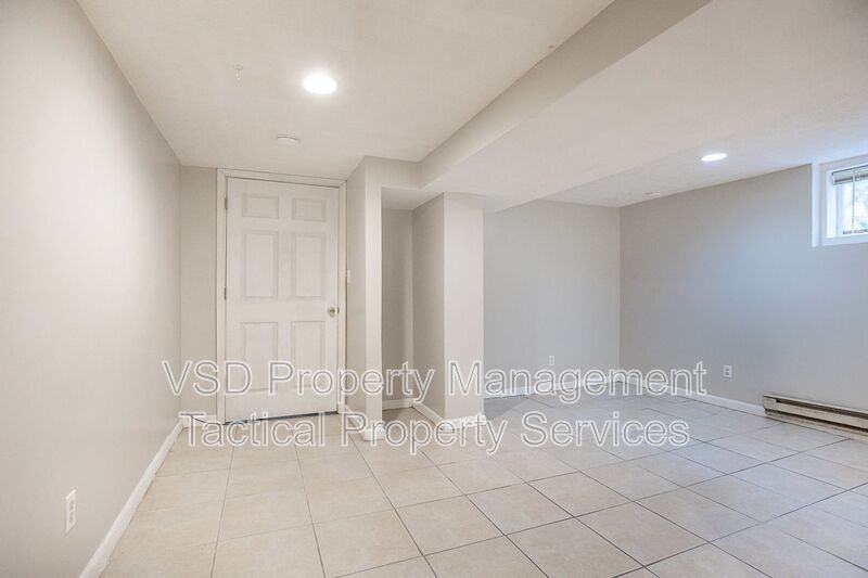 2048 West Blvd #5 - Photo 4 of 16