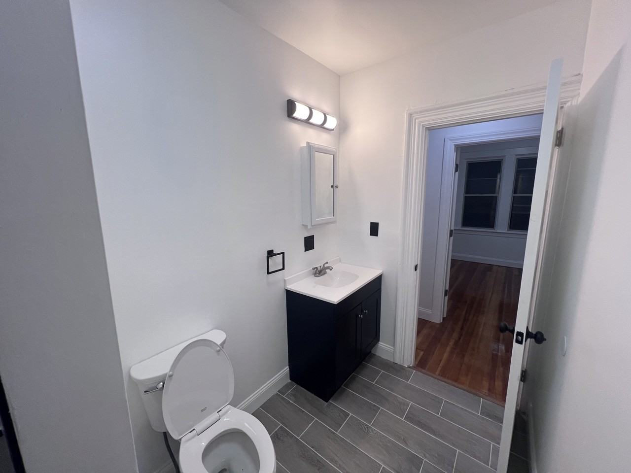 868 President Ave #3 - Photo 4 of 22