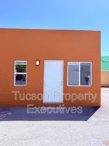 2411 S 6th Ave - Photo 1 of 1