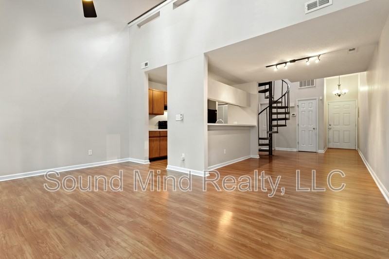 6001 Winterpointe Laneunit - Photo 6 of 22