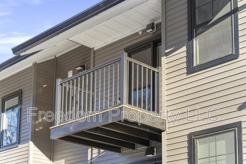 969 Hopmeadow St #207 - Photo 7 of 15