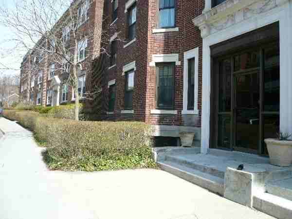 83 Pleasant St #B1