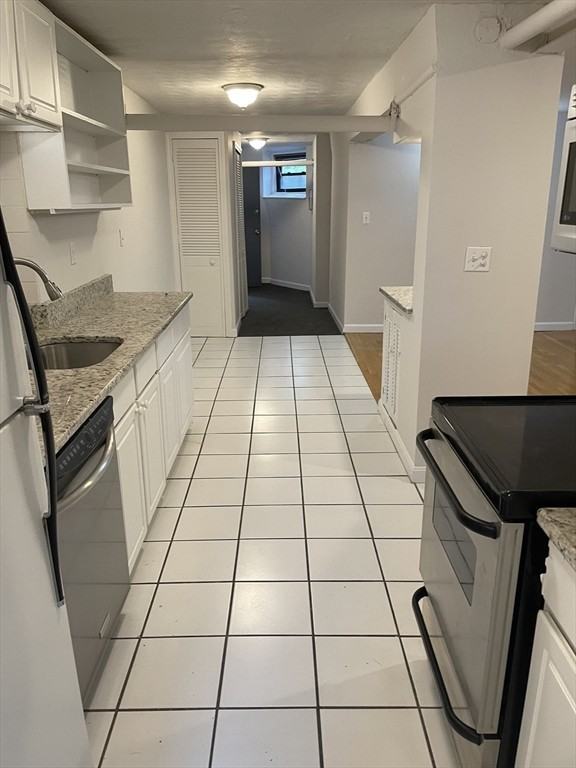 83 Pleasant St #B1 - Photo 2 of 7