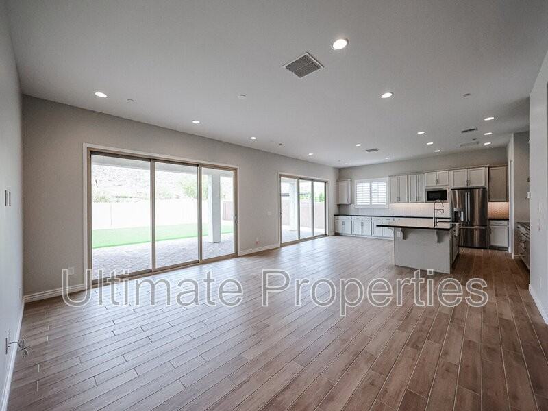 12658 W Cassia Trl - Photo 4 of 16