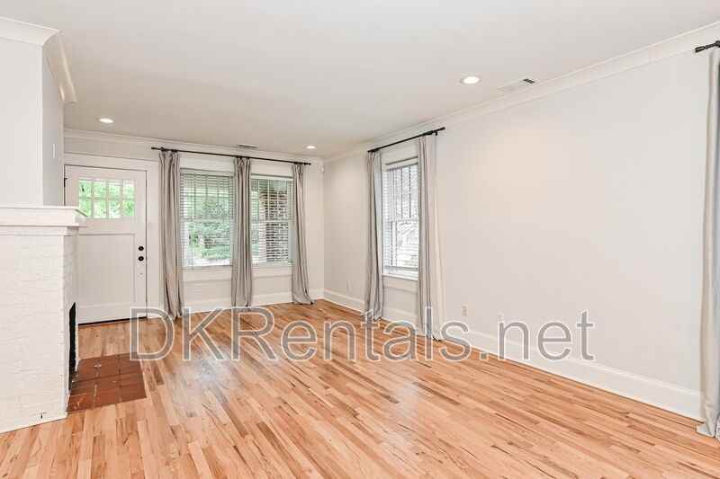 2134 Delano Dr Ne - Photo 3 of 20