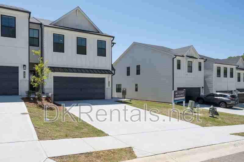 7328 Mulberry Ridge Ln - Photo 2 of 31