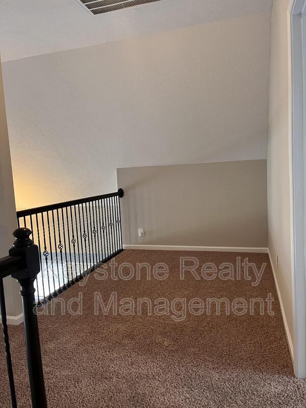 968 Culverson Ct - Photo 6 of 10