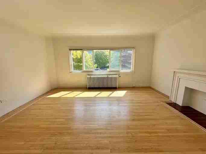 3755 Cambie St #2 - Photo 3 of 14