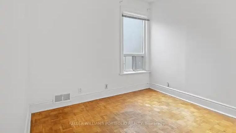 58 Manning Ave - Photo 2 of 12