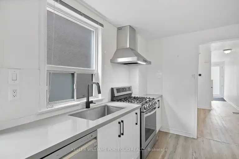 58 Manning Ave - Photo 6 of 12