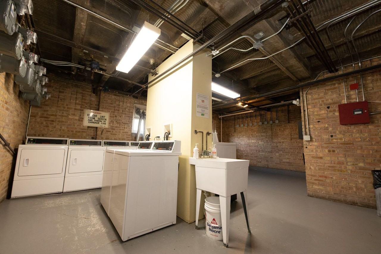 2732 Hampton Pkwy #D1 - Photo 6 of 21