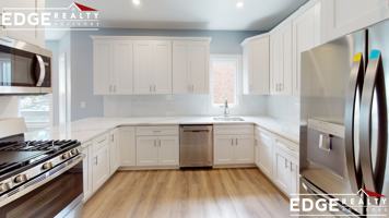 featured image of 40 Mansfield St #40