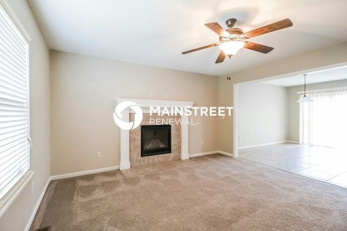 404 Ne 192nd St - Photo 6 of 17