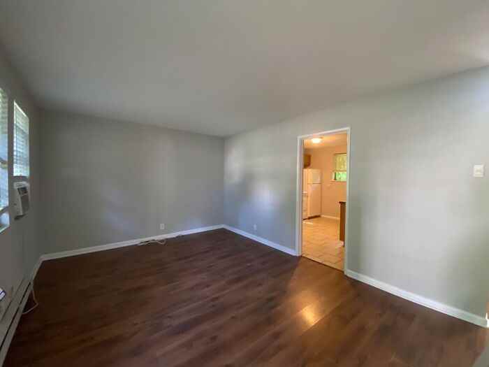 2406 Meharry Blvd #B - Photo 4 of 17