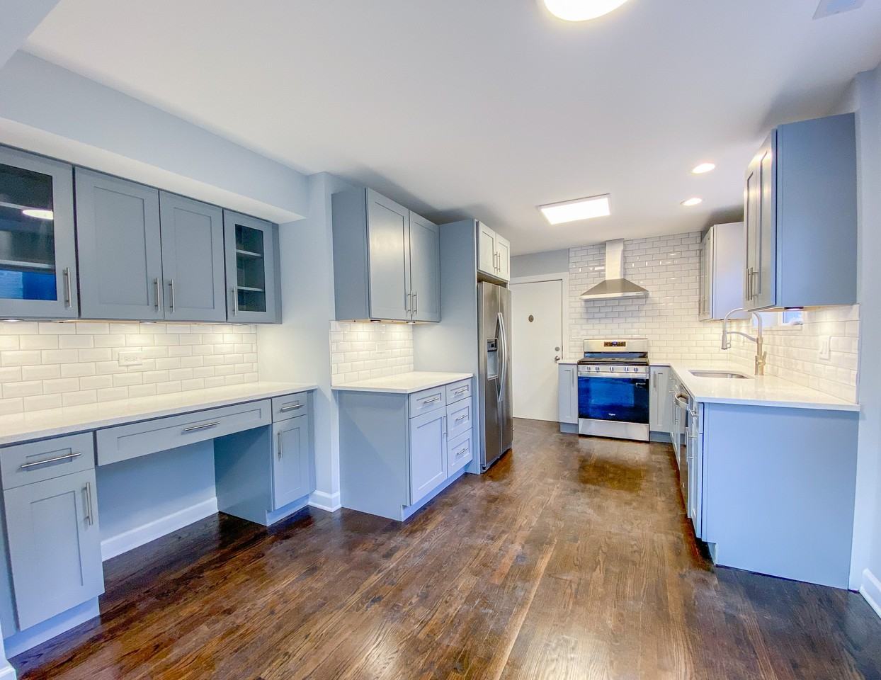 2928 W Summerdale Ave #1 - Photo 3 of 28