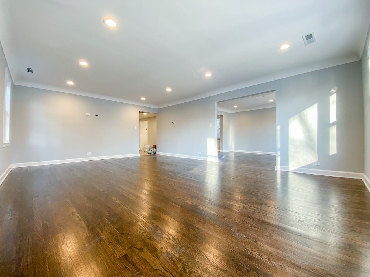 2928 W Summerdale Ave #1 - Photo 7 of 28