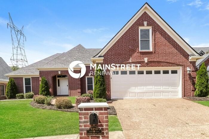 1313 Hidden Ridge Ln