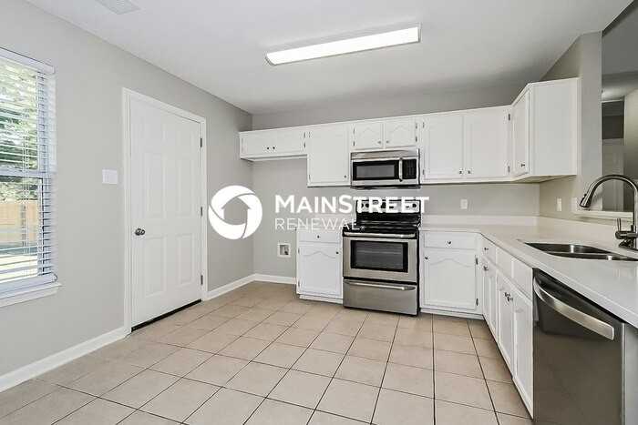 7366 Murry Hill Cir - Photo 6 of 16