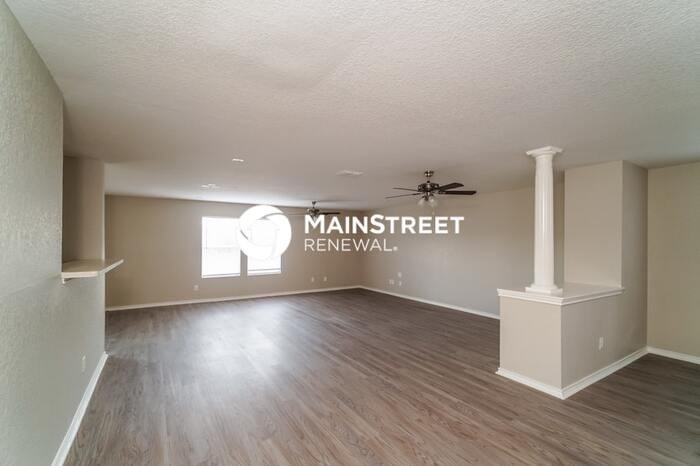 205 Hinge Loop - Photo 6 of 17