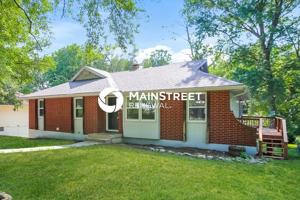 featured image of 6208 N Wayne Ave