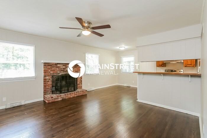 6208 N Wayne Ave - Photo 6 of 17