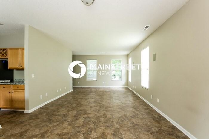 2006 Gramercy Park Dr - Photo 4 of 17