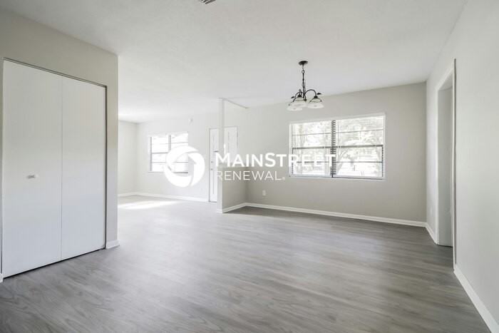 7032 Tripoli Way - Photo 5 of 16