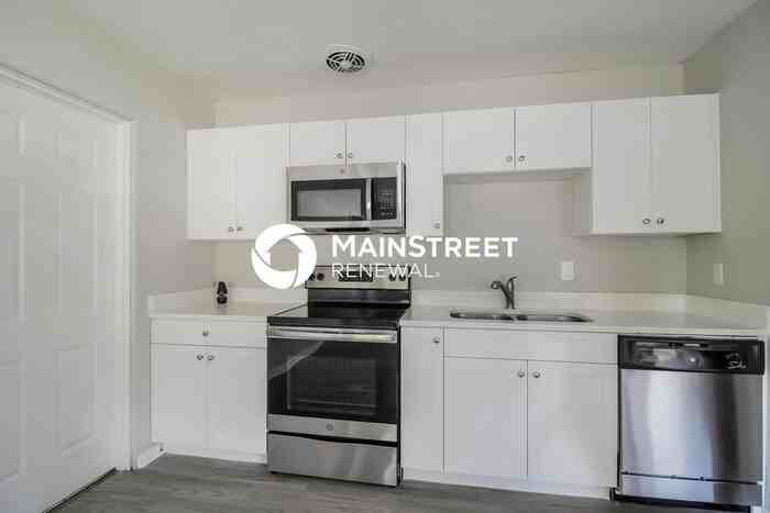 7032 Tripoli Way - Photo 6 of 16