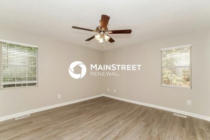 336 Browning Cir - Photo 6 of 17