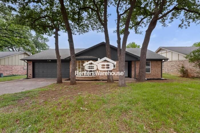 733 Ridgewood Cir - Photo 5 of 48