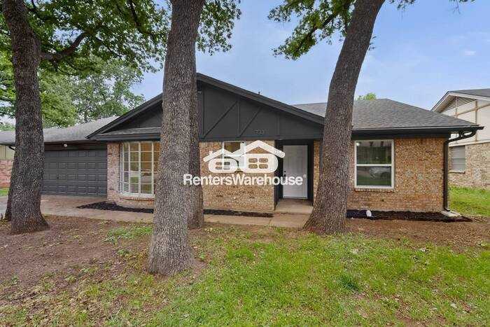 733 Ridgewood Cir - Photo 7 of 48