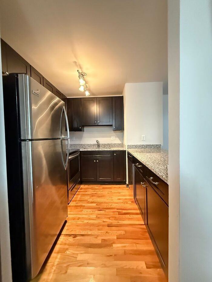 517 Veritas St #14 - Photo 7 of 15